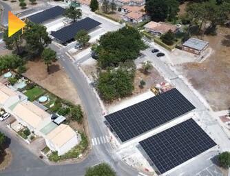Ombrière vue d'en haut du parking de la médiathèque de Gujan Mestras